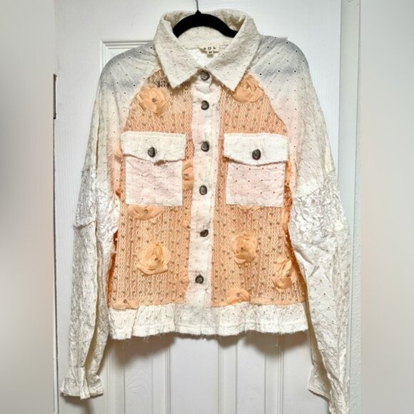 POL Elegant White and Cream Floral Button Down Shirt - Picture 1 of 14